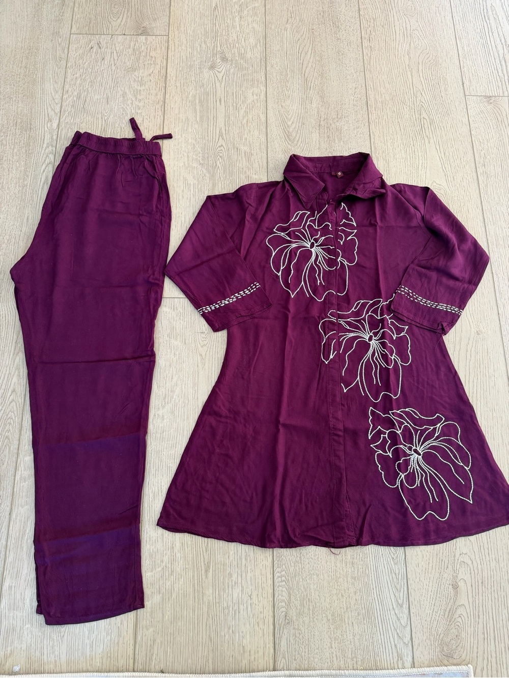 Women's Plum Floral Tunic & Pants Set